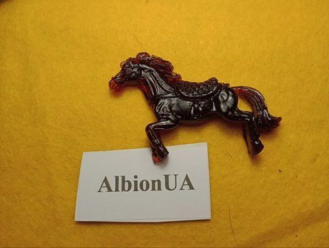 Декор. Фігурка &laquo;Кінь Конкур&raquo; (Смола, Бордовий)  TM-HORSE-JMP-BRGD01 фото